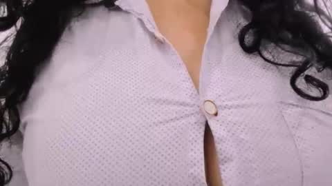 Snapshot of 00valeriasexxx chatting on May 3, 1:11 am Valeria online show from May 3, 1:11 am