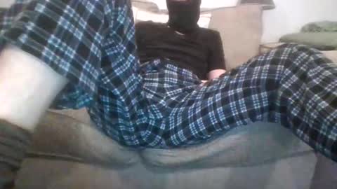 Snapshot of 029719 chatting on September 23, 10:24 pm Cute boi online show from September 23, 10:24 pm