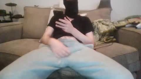 Snapshot of 029719 chatting on October 19, 8:09 pm Cute boi online show from October 19, 8:09 pm