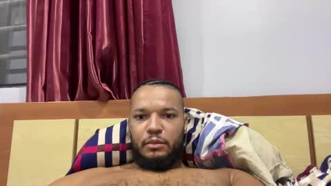 Snapshot of 0_kingsley chatting on December 19, 7:40 pm Kingsley online show from December 19, 7:40 pm