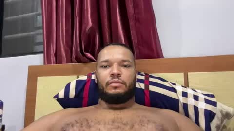 Snapshot of 0_kingsley chatting on December 20, 2:19 am Kingsley online show from December 20, 2:19 am