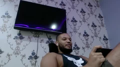 Snapshot of 0_kingsley chatting on January 17, 10:23 pm Kingsley online show from January 17, 10:23 pm