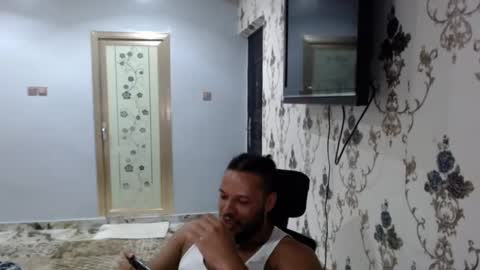 Snapshot of 0_kingsley chatting on January 27, 8:49 pm Kingsley online show from January 27, 8:49 pm