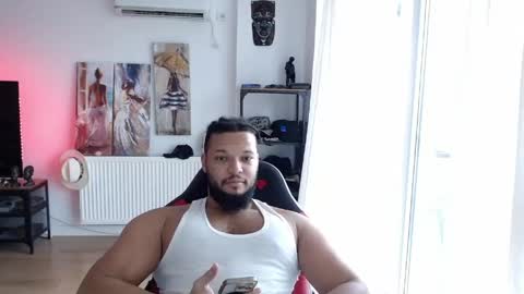 Kingsley online show from April 19, 3:33 pm