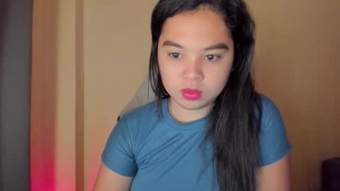 Snapshot of 0wwlo0k chatting on November 14, 6:34 am 0wwlo0k online show from November 14, 6:34 am