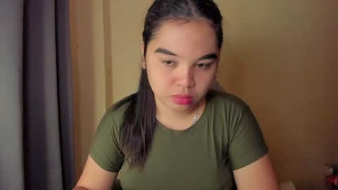 0wwlo0k online show from August 7, 7:54 am
