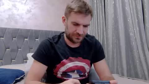 10in_deluxe online show from January 9, 10:40 am