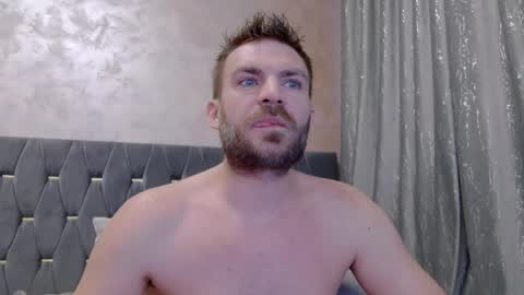 10in_deluxe online show from February 14, 8:44 am