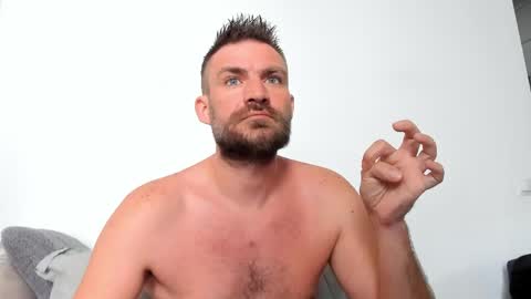 10in_deluxe online show from April 18, 6:39 am