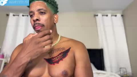 Snapshot of 10inch_gymjunky chatting on October 26, 7:09 pm MrSteeleXXX - snapchat online show from October 26, 7:09 pm