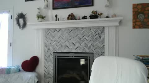 Aurora Willows online show from March 13, 7:09 pm