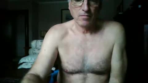 Snapshot of 123456ant chatting on December 30, 8:25 pm 123456ant online show from December 30, 8:25 pm