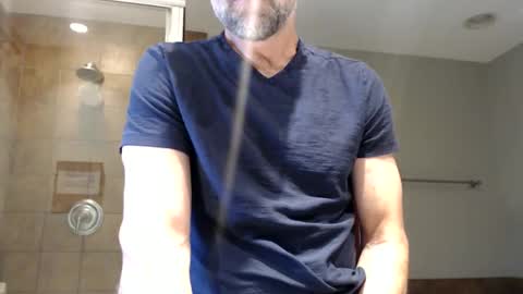 Snapshot of 123h0rny chatting on June 8, 3:45 pm 123h0rny online show from June 8, 3:45 pm