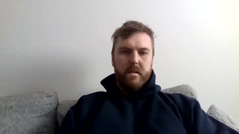 Snapshot of 123holt123 chatting on April 8, 7:47 pm 123holt123 online show from April 8, 7:47 pm