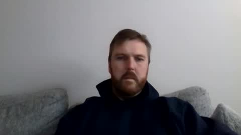 Snapshot of 123holt123 chatting on May 28, 10:40 pm 123holt123 online show from May 28, 10:40 pm