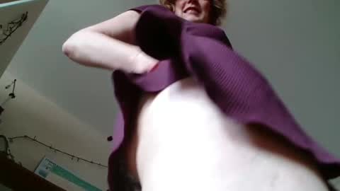 12ennie online show from April 13, 8:20 am