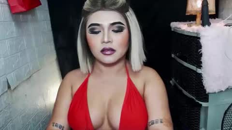 sexy kia online show from April 18, 12:14 am