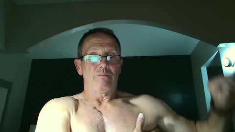 13glanmorfa online show from December 6, 12:56 am