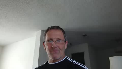 13glanmorfa online show from February 20, 9:31 pm