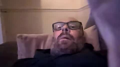 Snapshot of 15chells chatting on March 30, 1:50 am 15chells online show from March 30, 1:50 am