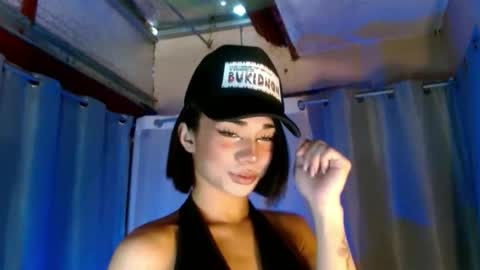 Snapshot of 18_nicole chatting on March 12, 4:41 am barbie online show from March 12, 4:41 am