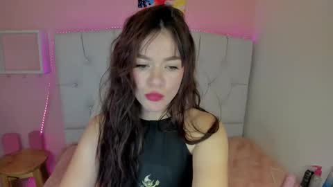 18candy online show from February 19, 1:18 am