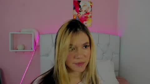 18candy online show from April 21, 12:22 pm