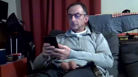 18remy45 online show from April 17, 4:32 pm