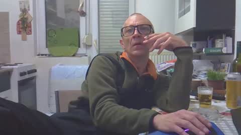 1973man online show from January 7, 11:07 pm