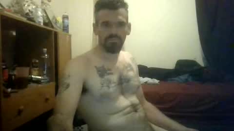 Snapshot of 19johnnyblunt91 chatting on May 10, 6:51 am 19johnnyblunt91 online show from May 10, 6:51 am