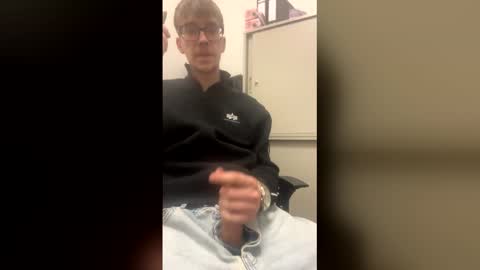 First Time 19yo here online show from March 8, 8:12 pm