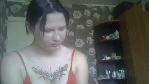 Snapshot of 1allie chatting on July 24, 7:28 am 1allie online show from July 24, 7:28 am