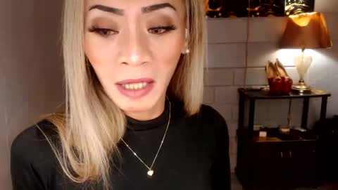 angel online show from May 19, 2:51 am