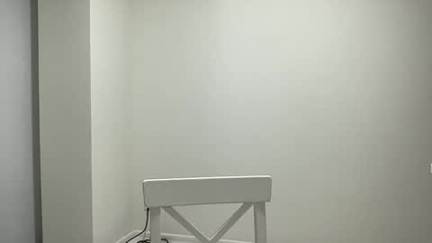 DOVE online show from February 23, 9:45 pm