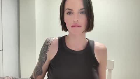 DOVE online show from March 8, 2:04 am