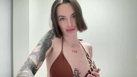 DOVE online show from March 22, 9:51 pm