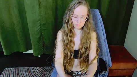    online show from March 8, 3:38 pm