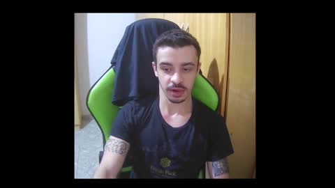 1good_vibes1 online show from September 12, 5:18 am