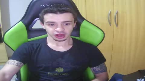 1good_vibes1 online show from April 22, 5:21 am