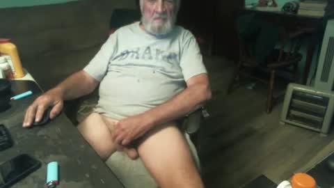 Snapshot of 1handyanddee chatting on January 20, 3:04 am 1handyanddee online show from January 20, 3:04 am