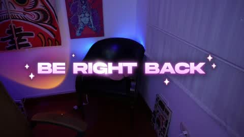 1hannamontana online show from April 21, 3:02 am