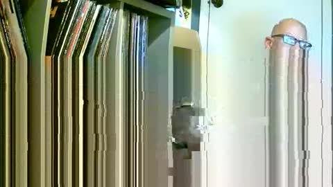 1hotbaldguy online show from April 22, 5:54 am