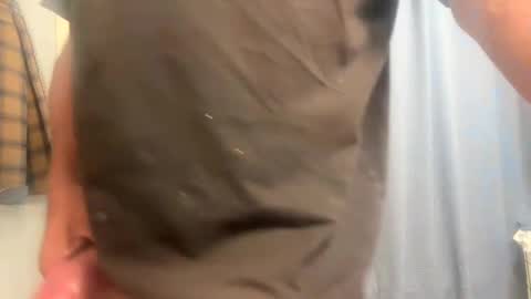 Snapshot of 1hunglo412 chatting on October 5, 10:57 am 1hunglo412 online show from October 5, 10:57 am