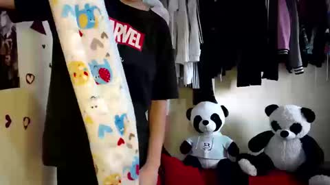 1kandylove online show from October 18, 3:46 pm