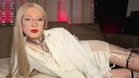 Michelle online show from April 22, 2:14 am