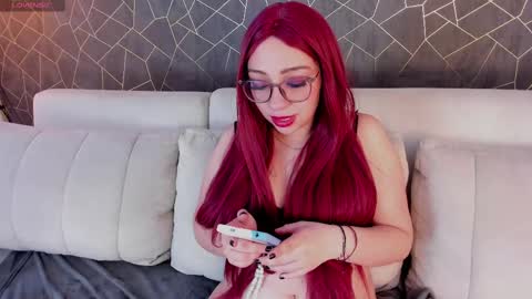 Snapshot of 1m_bella chatting on March 7, 8:34 am bella online show from March 7, 8:34 am