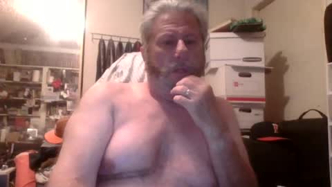 Snapshot of 1milkman2000 chatting on June 14, 6:37 am milkman online show from June 14, 6:37 am