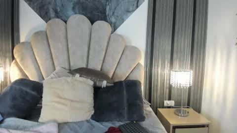 Luisa online show from December 5, 12:03 pm