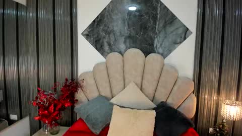 Luisa online show from January 8, 1:02 pm