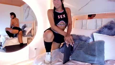 Luisa online show from June 14, 2:30 pm